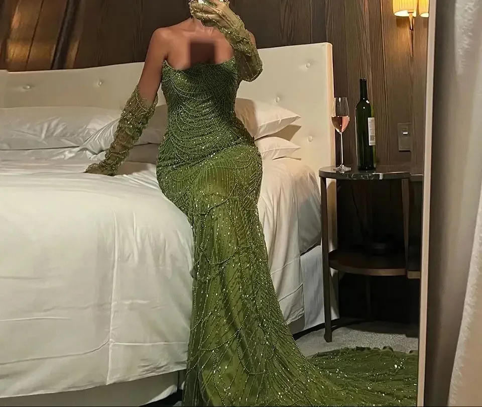 Роскошные кружевные вечерние платья русалки без бретелек по индивидуальному заказу с перчатками Serene Hill Dresses Роскошные кружевные вечерние платья русалки без бретелек по индивидуальному заказу с перчатками Serene Hill Dresses