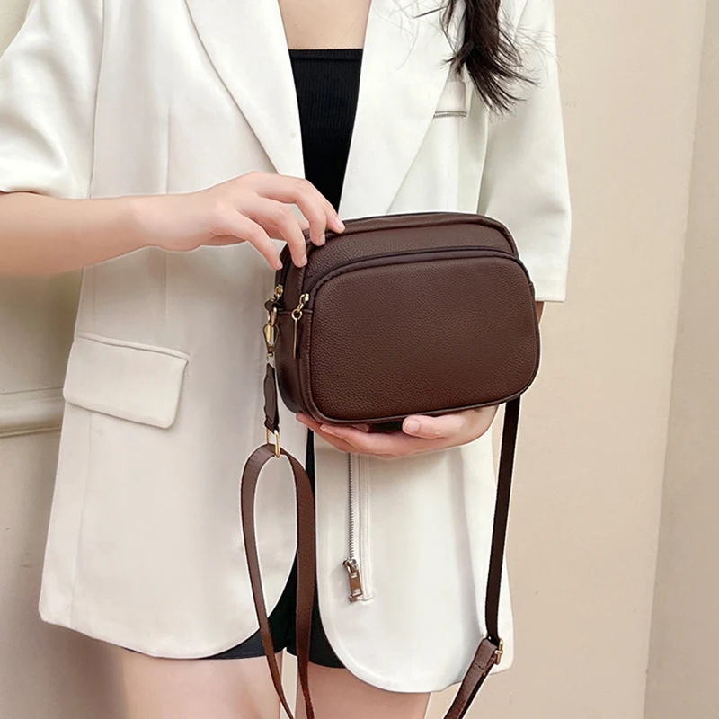 

Women's new fashionable camera crossbody bag high-end single shoulder crossbody bag light luxury three zipper crossbody bag