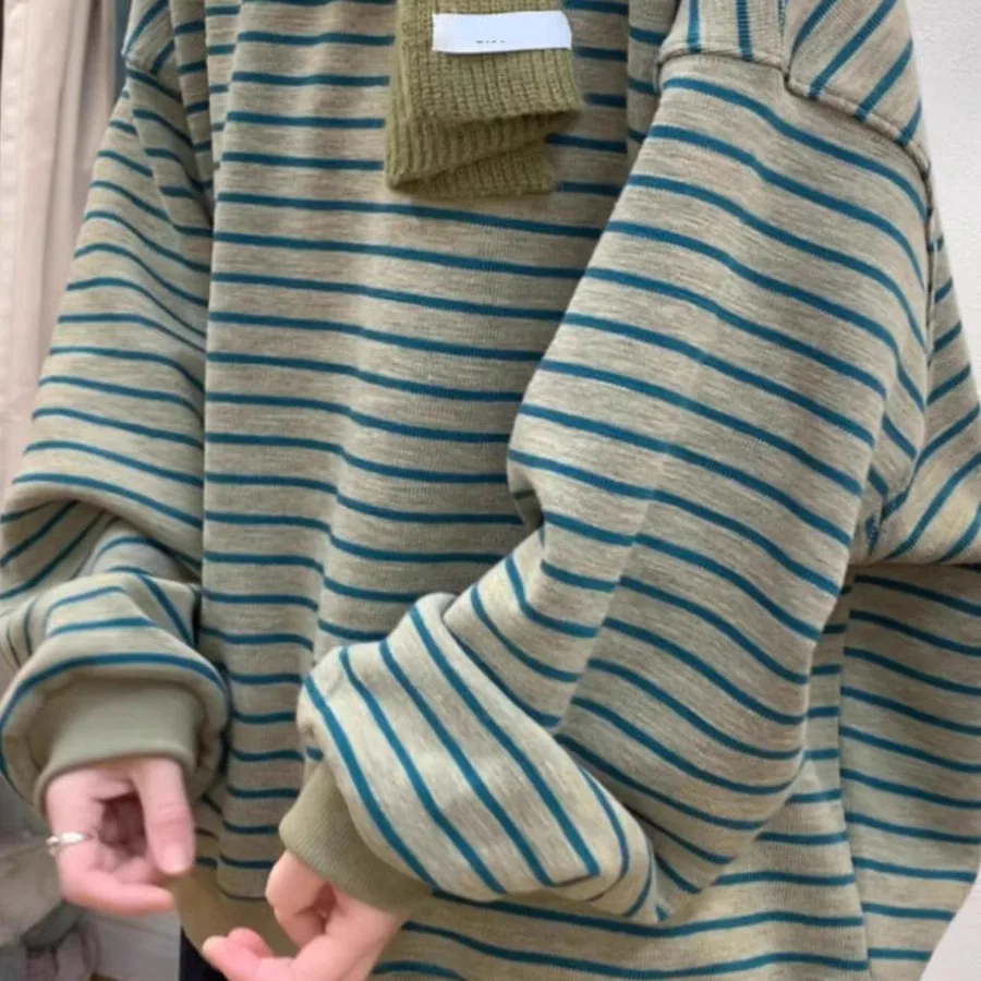 Men's Loose Fit round Neck Fleece Lined Sweatshirt Spring Autumn plus Size 136lbs  Color Slimming Outerwear Top