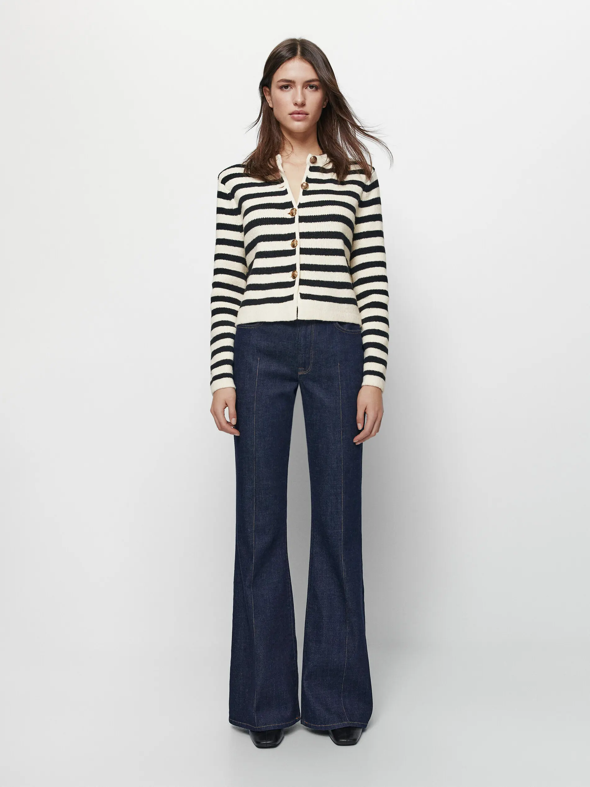 Ethereal Traf Md 2026 YAZHIMEI autumn new style of Women's casual fashion black knit cardigan with buckle stripes