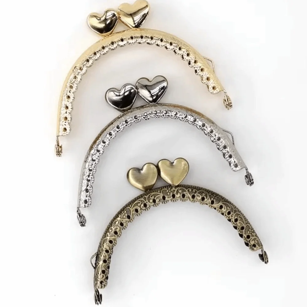 

Metal Purse Frame Kiss Clasp Bag Hardware Vintage Purse Clasp Frame Embossed Metal Bags Handle 8.5cm Bag Clasps