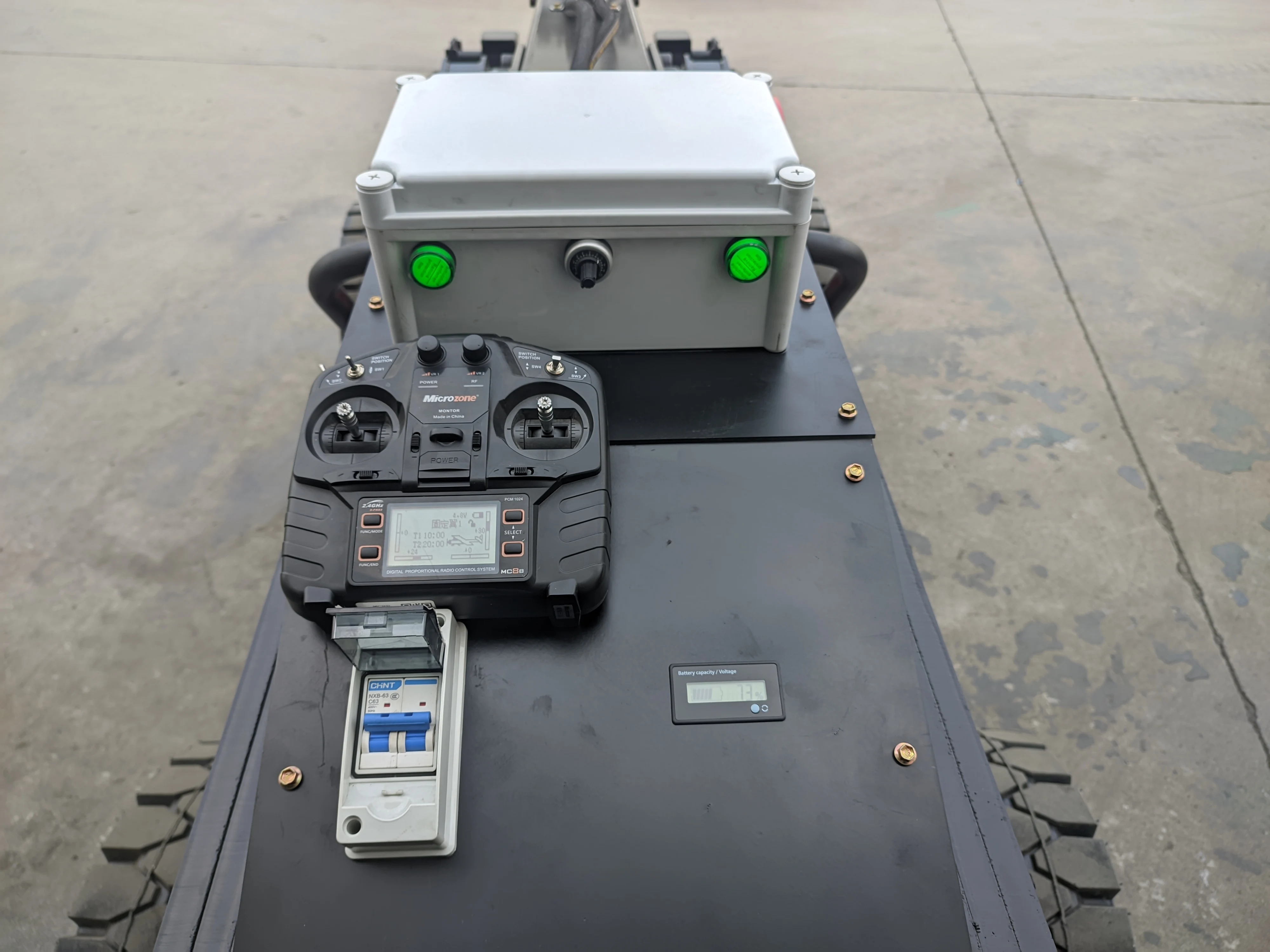 Intelligent Off-Road Forklift Small All-Terrain Quick Delivery Model for Diverse Handling Needs