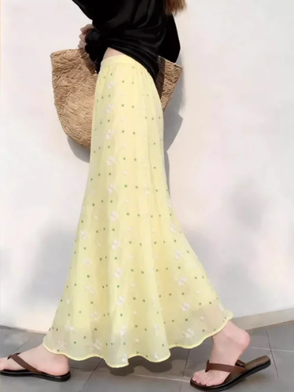 Spring 2026 Fashion High Waist Yellow Polka Dot Half Skirt A-Line Gown Commute Friendly Full Skirt Ladies Casual Wear