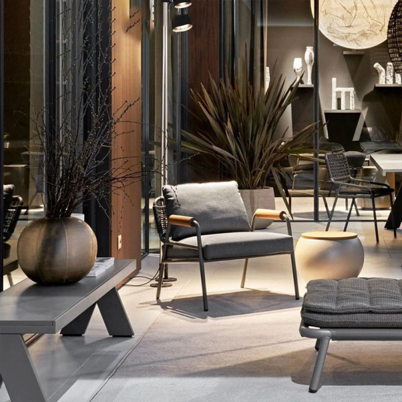 Outdoor Table And Chair Set，Outdoor Sofa Terrace Designer Sales Department Coffee Table Set Homestay Rattan Chair Courtyard Hote