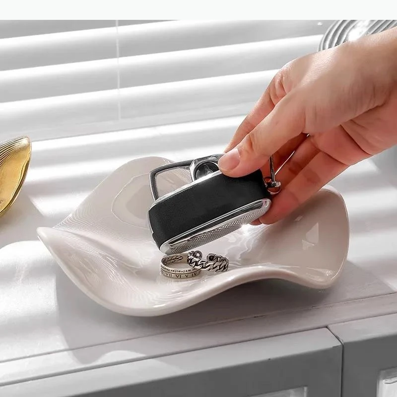 Solid Color Irregular Ceramic Wave Shaped Storage Tray Jewelry Lipstick Necklace Tray Desktop Small Storage Container