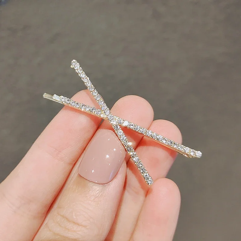 Korean Glitter Shiny Fahsion Bangs Hairpin Simple Cross Hair Side Clip Rhinestone Edge Clip Edge Girls Headwear Female Hairpins