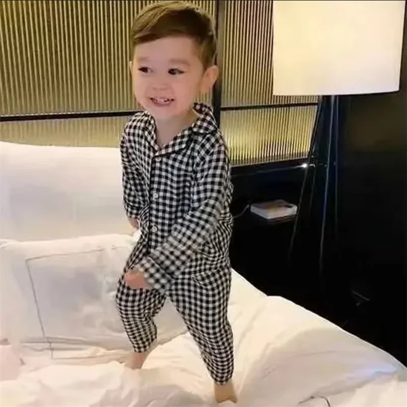 Soft Children Pajamas Spring Autumn Boys Girls Sleepwear Turndown Collar Kids Pajamas Comfortable Children Pajamas Long Sleeves