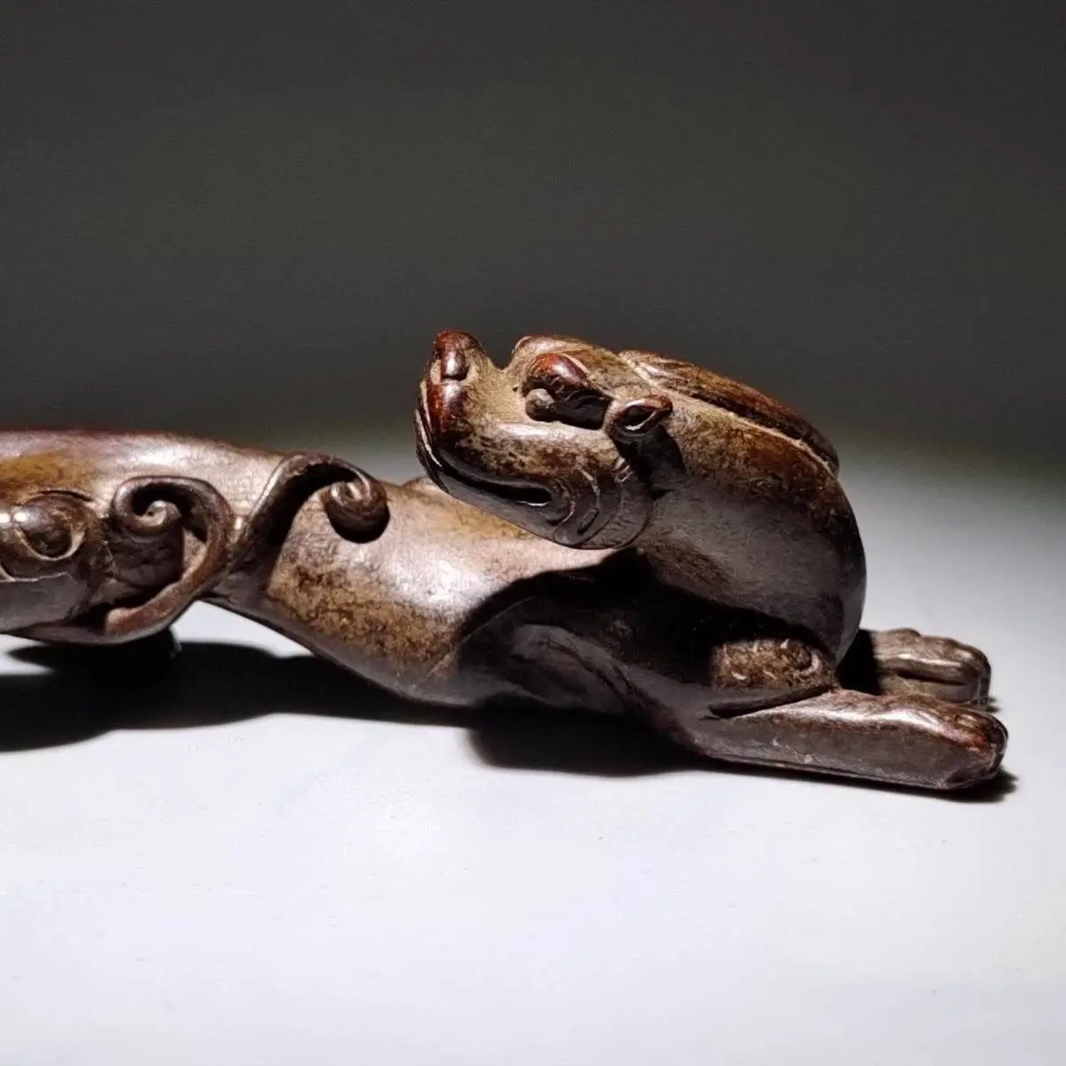 Retro Copper Solid Chi Dragon Decorative Piece Paperweight Dragon-shaped Pen Holder Home Desktop Decorative Piece