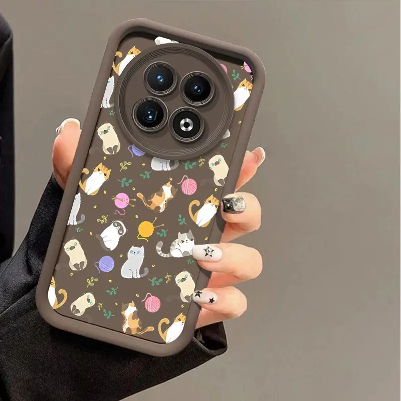 12 Lively Cat New Sky Eye Phone Case For Realme 12 11 10 9i 8Pro 9ProPlus 10Pro 12X 12Pro 9 7 7i 7Pro 8 8i 6 6S 5 5S Cover