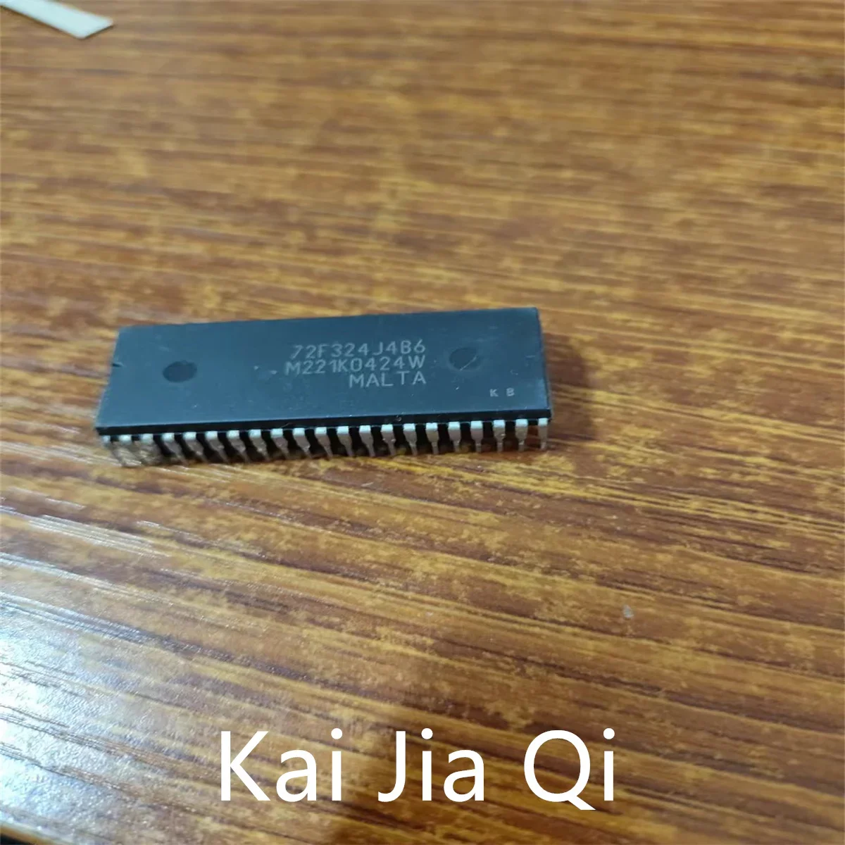

Микросхема ST72F324J4B6