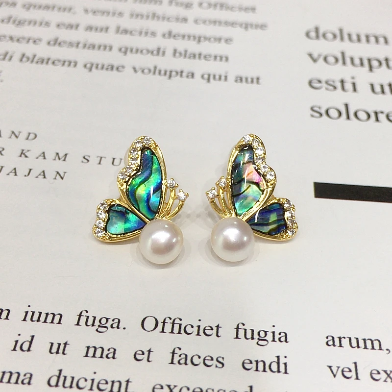 ZHBORUINI 2024 ใหม่ต่างหูไข่มุกน้ําจืดธรรมชาติหญิงที่มีสีสัน Abalone SHELL ผีเสื้อ 14K Gold-Plated S925 เข็มเงิน