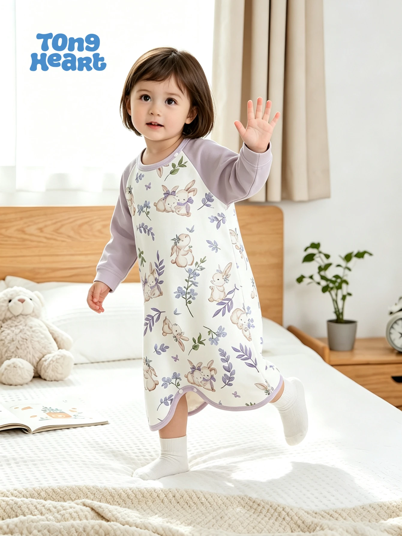 TongHeart baby winter-spring coat, a warm and cozy baby accessory suitable for both boys and girls, a must-have for daily wear