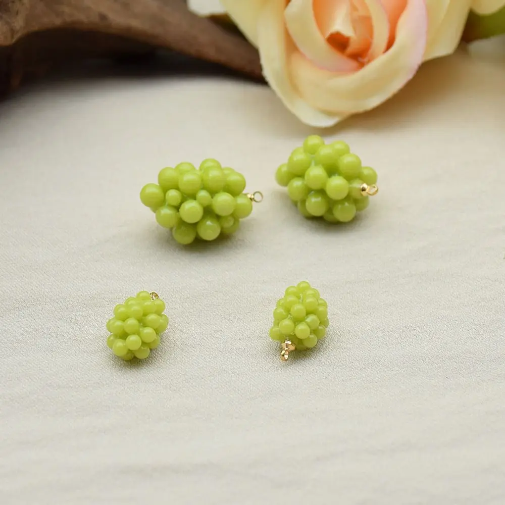 

2PCS Grape 3D Fruit Charm Resin Ornaments Pomegranate Honey Peach Jewelry Making Ornaments Cute Mini Pendant Accessories DIY