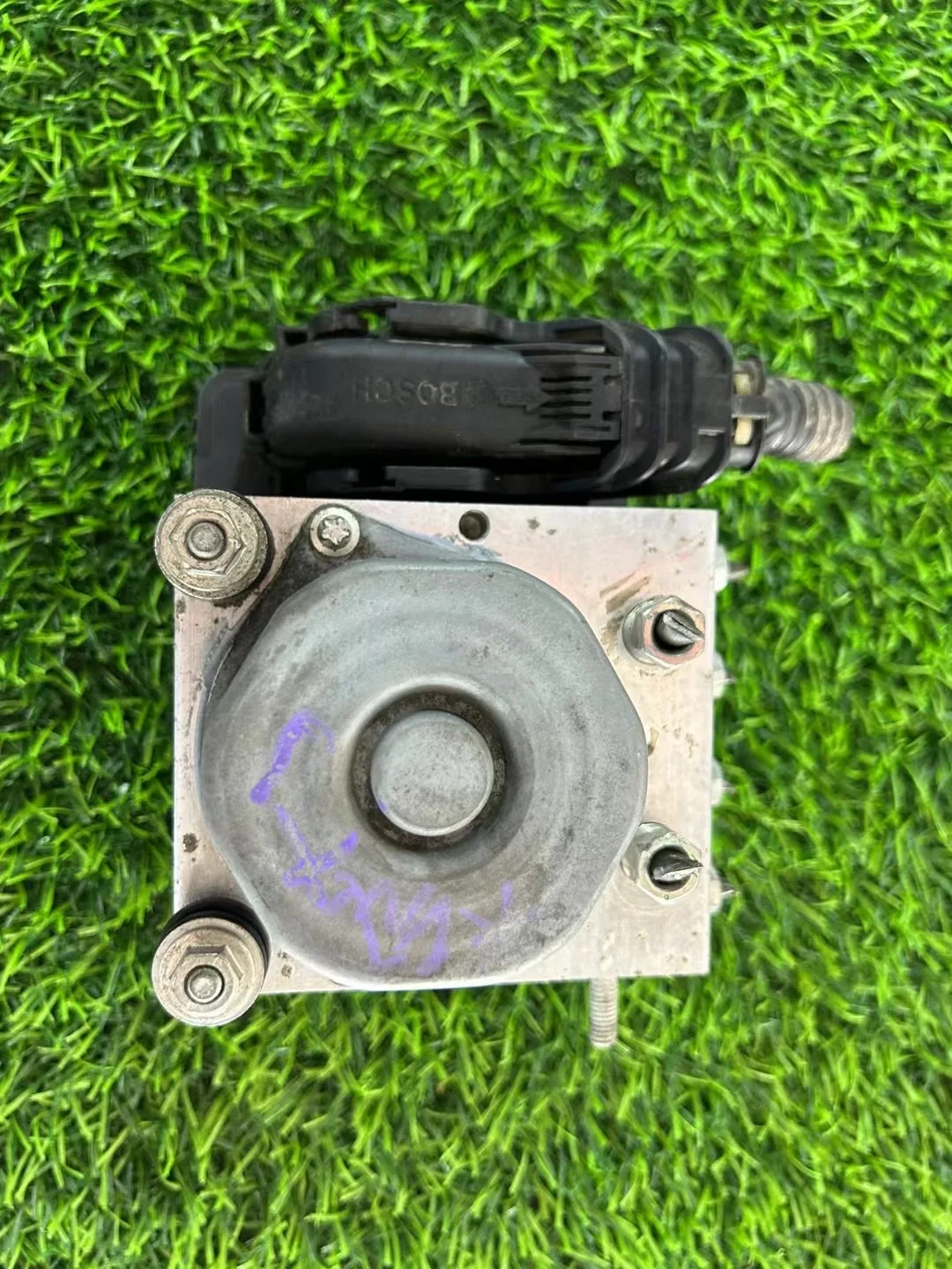 وحدة ABS نظام الكبح المضاد للقفل مضخة ABS جديدة ومستخدمة لبنز وجميع أنواع السيارات والشاحنات لأغراض التصنيع