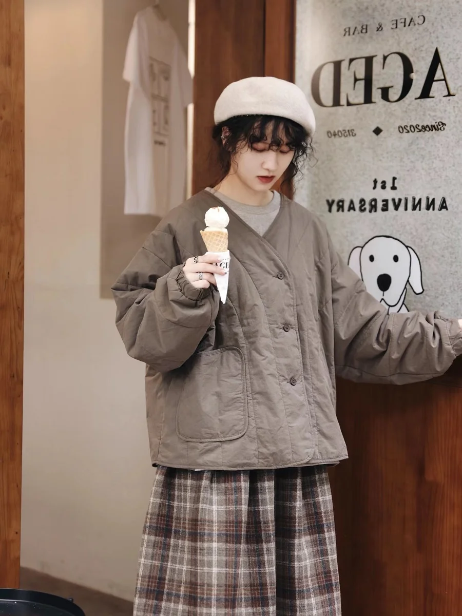 

Японская женская художественная винтажная винтажная куртка с v-образным вырезом, свободная хлопковая наполнитель, однотонная, милая, универсальная, осенне-зимняя верхняя одежда