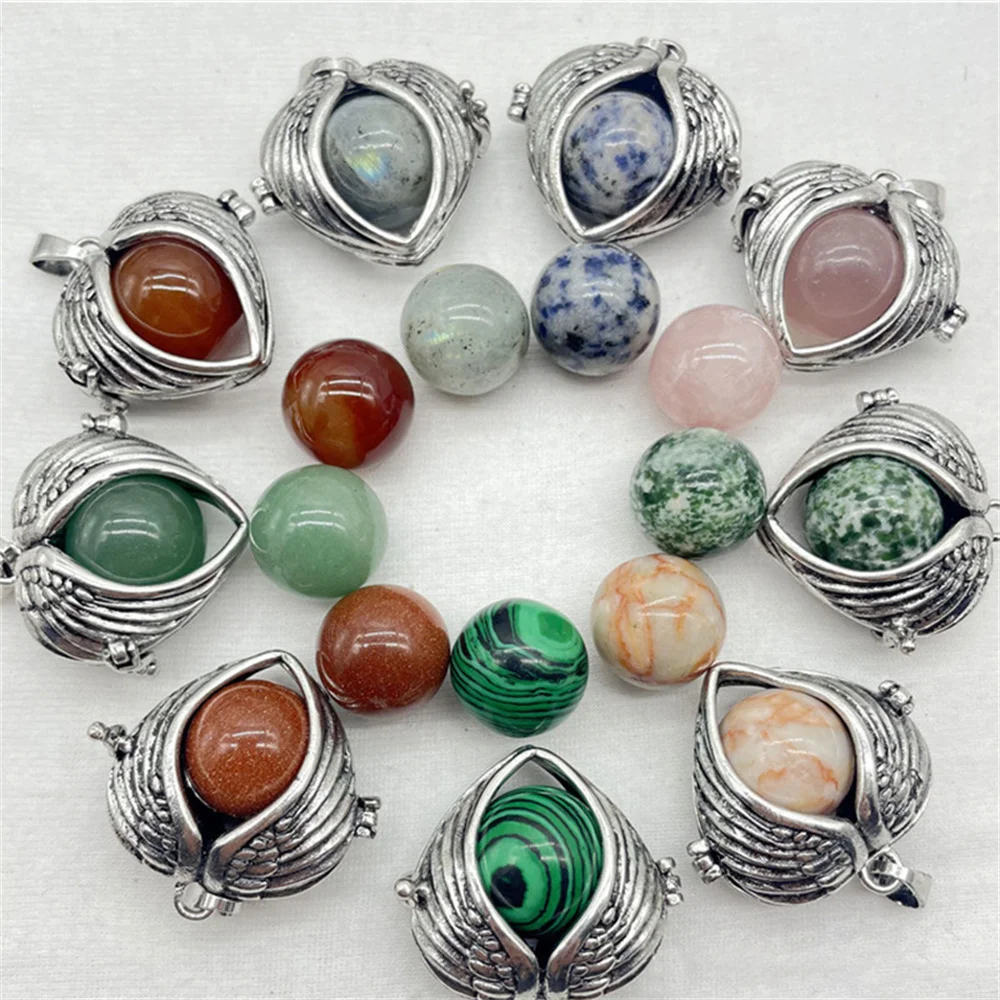 

5 pieces of natural stone crystal agate 16mm bead alloy heart pendant Magic box necklace pendant