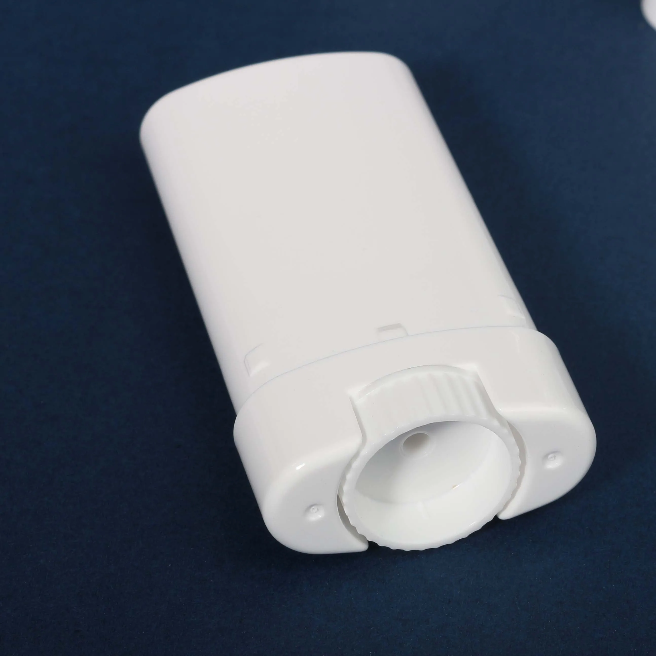 15 مللي حاويات عصا مزيل العرق الفارغة علبة عطر صلبة أنبوب بلسم الشفاه أنابيب تويست متابعة حاويات غسول صلبة لشعار البار #5