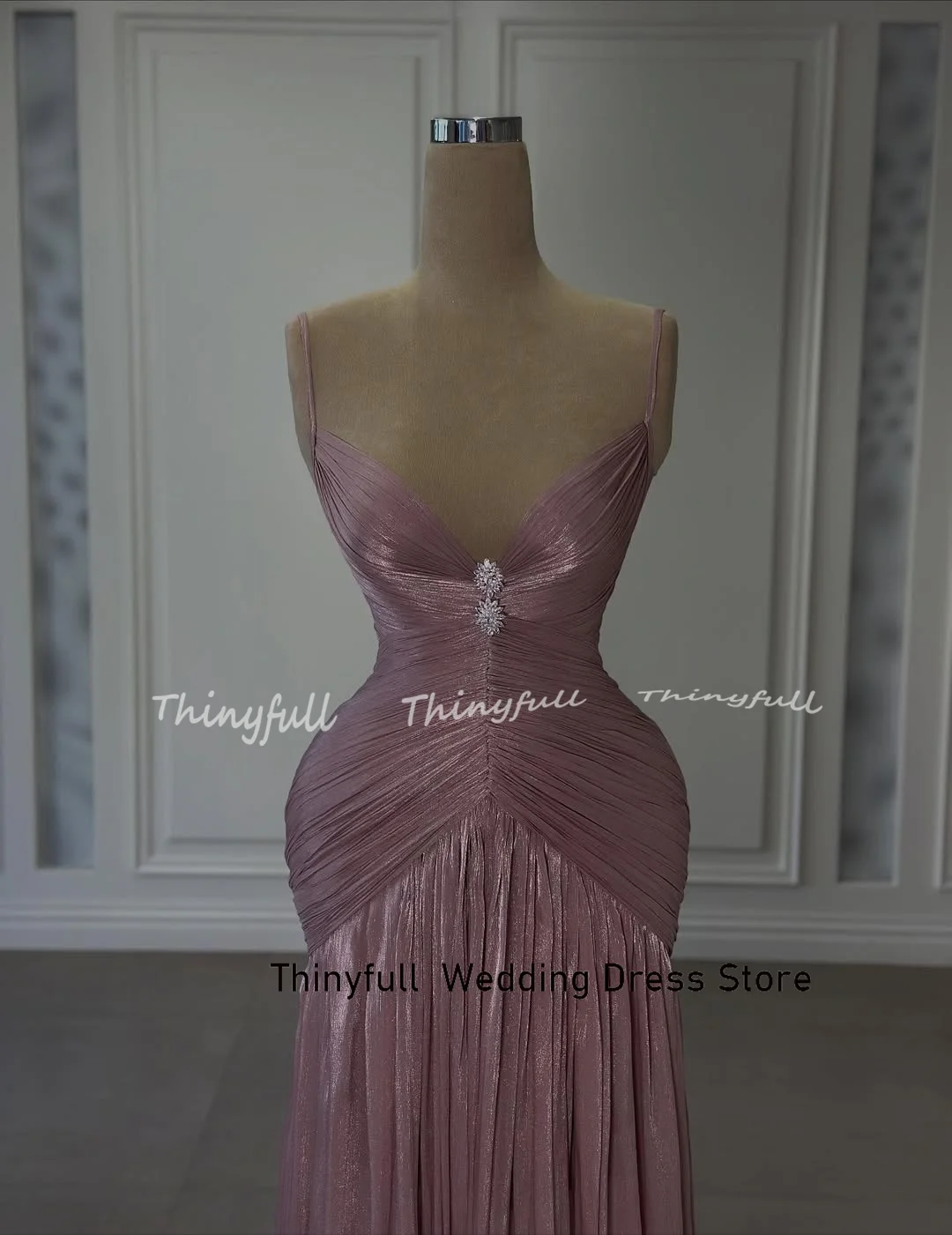 Thinyfull حورية البحر العربية فساتين لحضور الحفلات الموسيقية على شكل قلب بدون أكمام مطوي ثوب مسائي من الساتان اللامع فستان رسمي رداء de soirée مخصص
