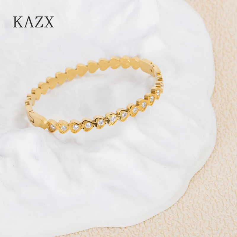 Ins Minimalist Heart Zircon Bangle Gold Plated Stainless Steel Stackable Ladies Birthday Fashion Jewelry