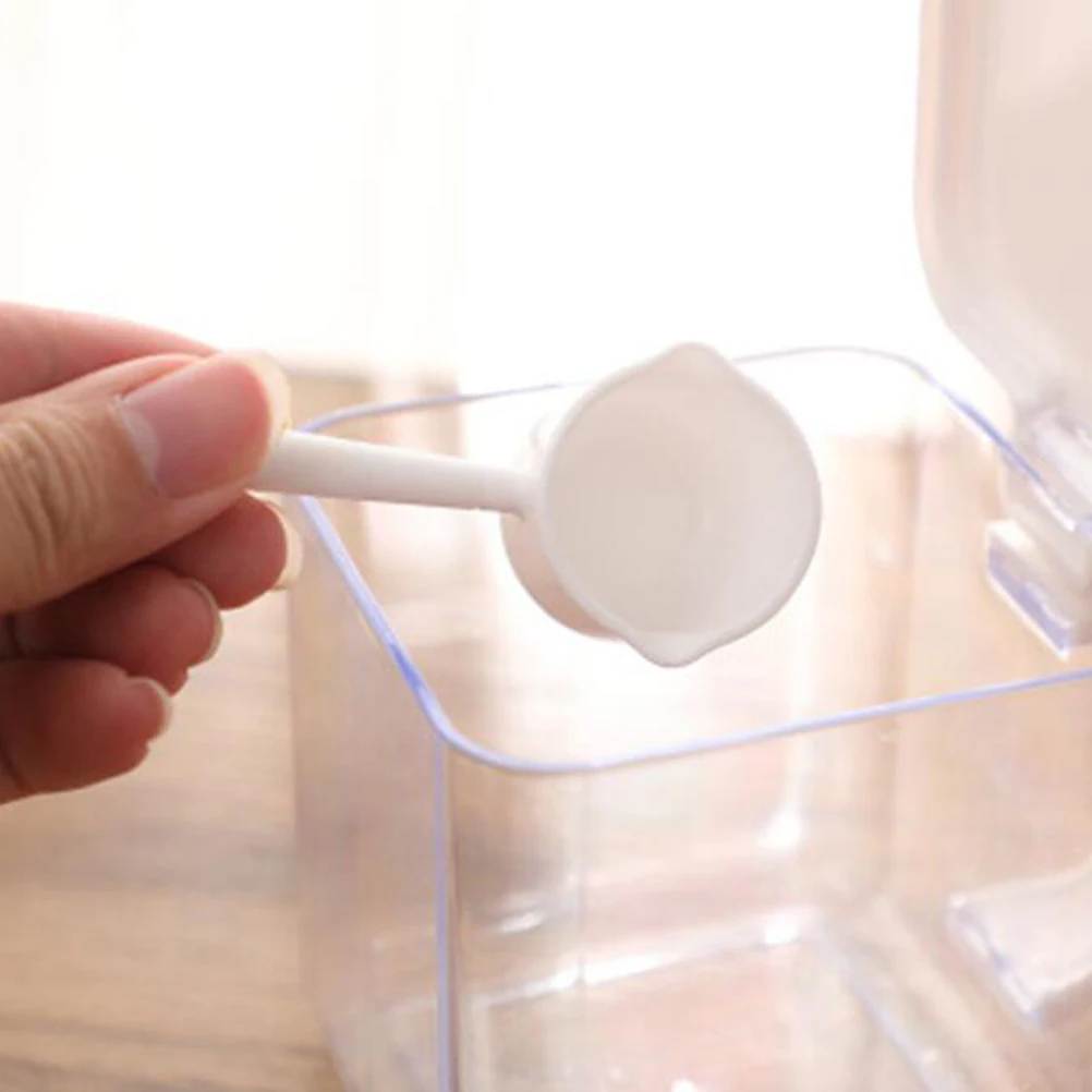 

4Pcs Multifunctional Plastic Mini Spoons Compact Size Kitchen Baking Coffee Powder Scoop Milk Powder Spoon Easy Clean