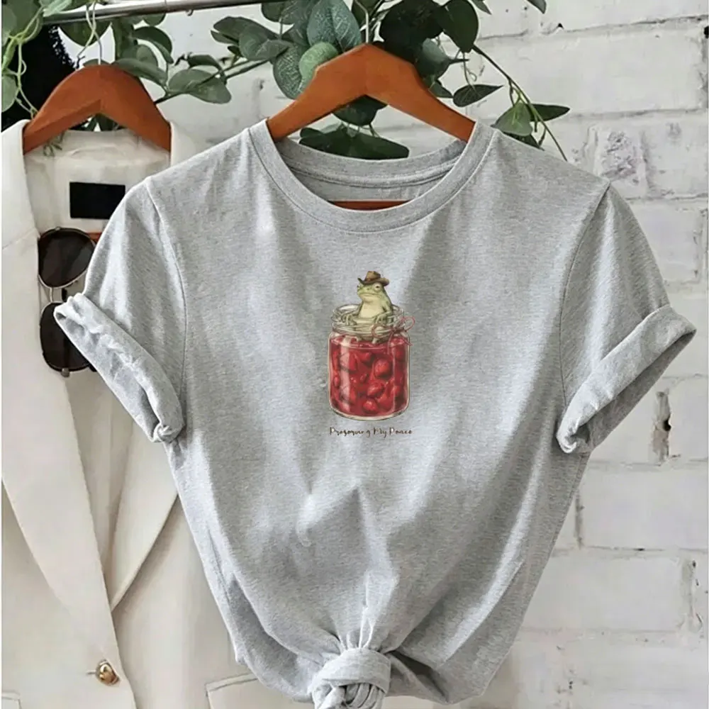 Frog in A Strawberry Jam Tshirt Sarcastic Women Tops Funny Sayings Adult Humor Mental Health Funny Tees Gift for Bestie