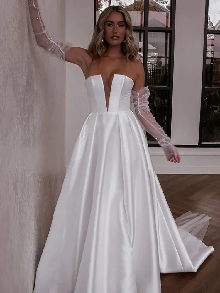 V profundo vestido de casamento sem encosto, nupcial desgaste, andar de comprimento, trem Tribunal, sem alças, Boho, 2024