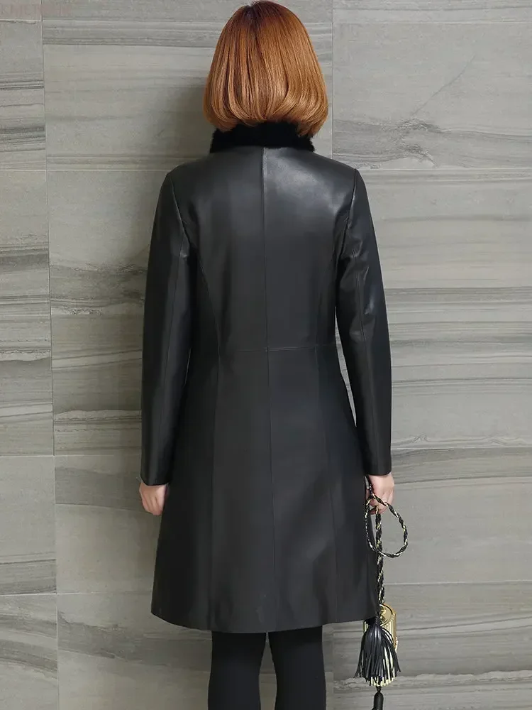 سترة جلدية حقيقية المرأة معطف جلد الغنم الحقيقي جديد الخريف الشتاء معطف الفرو المرأة فرو المنك بطانة منتصف طول سترات من الجلد ضئيلة