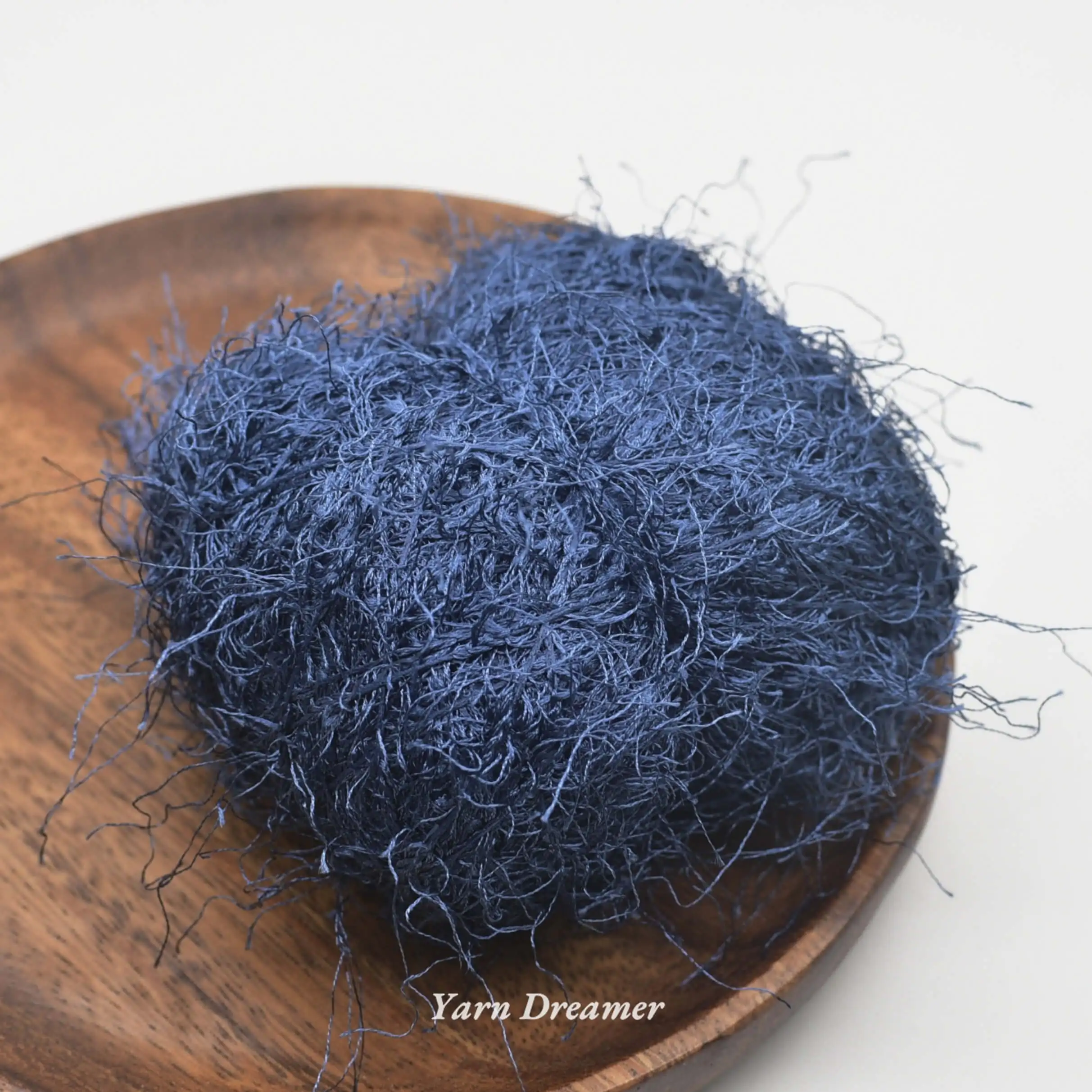 3 Colors - Glitter Plush Yarn 100g Soft Yarns for Knitting and Crochet Thread White Long Feather Fancy Hand Knitting Yarn Black