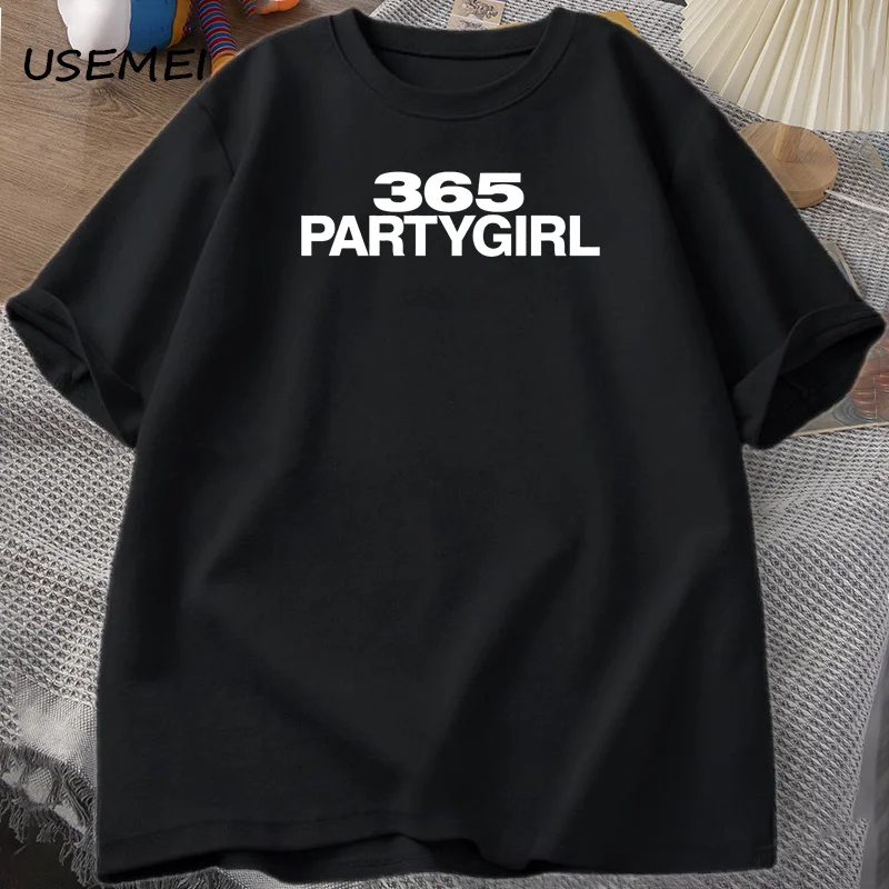 

Charli XCX 365 Party Girl Brat T-Shirt Women Men Tee Y2K Cult Classic Vintage T Shirt Casual Short Sleeve Round Neck Streetwear