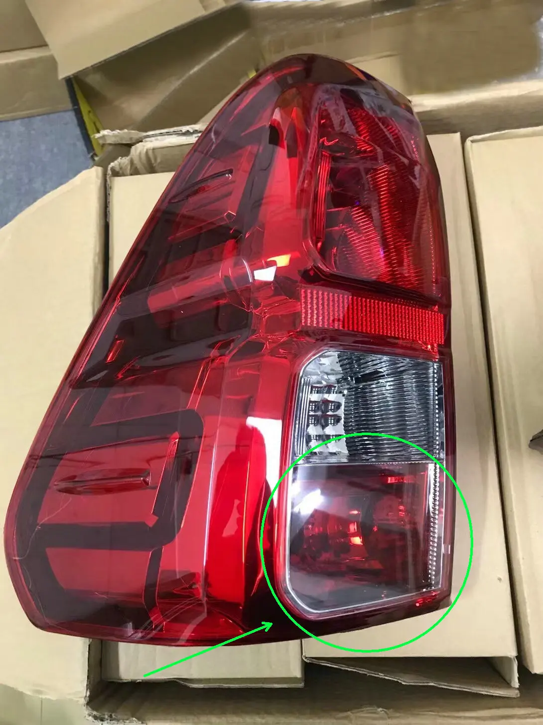 Applicable to Pickup HILUX REVO 2015-2019 rear tail light Rear brake lights
