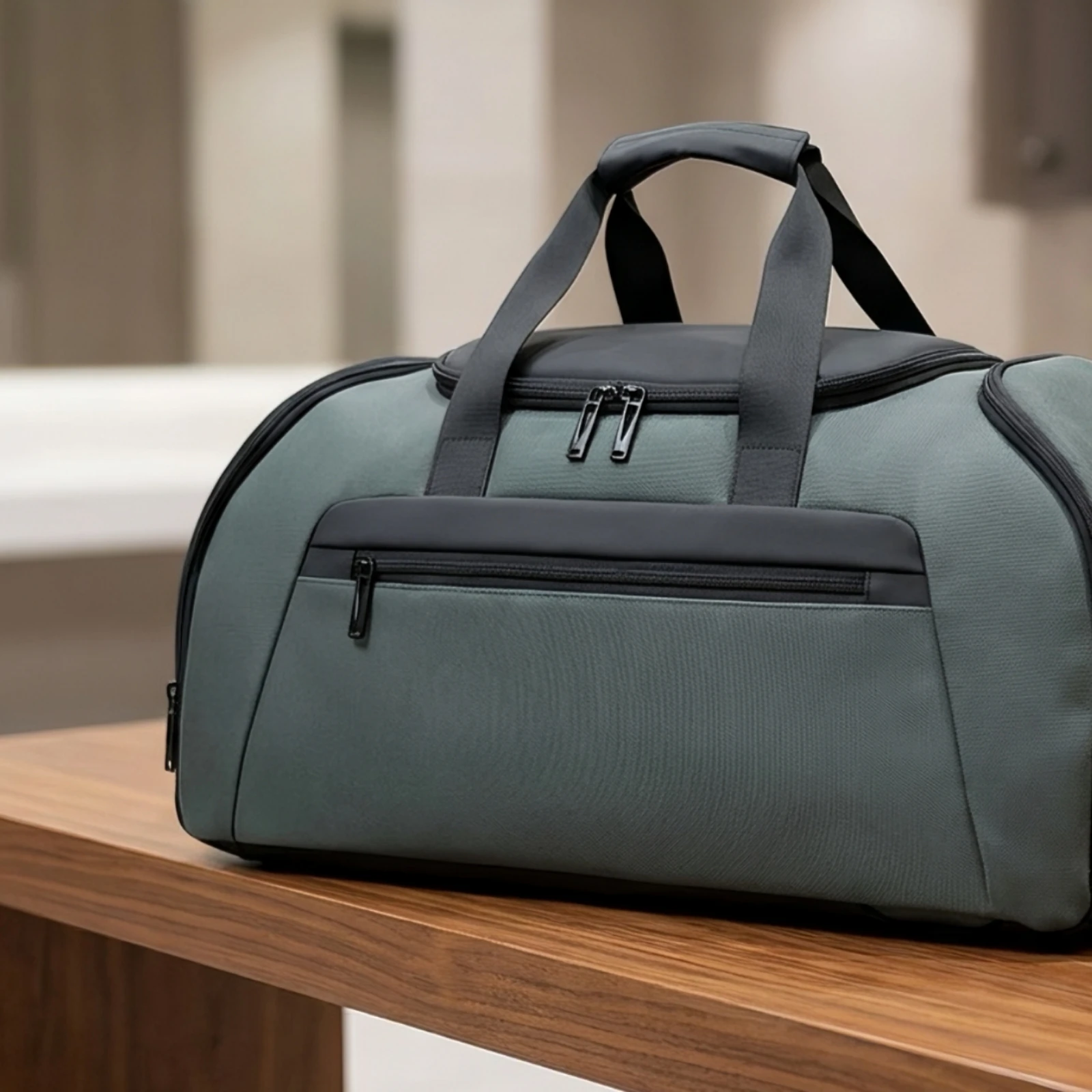 Gym Bag with Shoe Compartment Structured Gym Bag with Wet Pocket Sports Duffel with Wet Pocket Adjustable Multifunctional