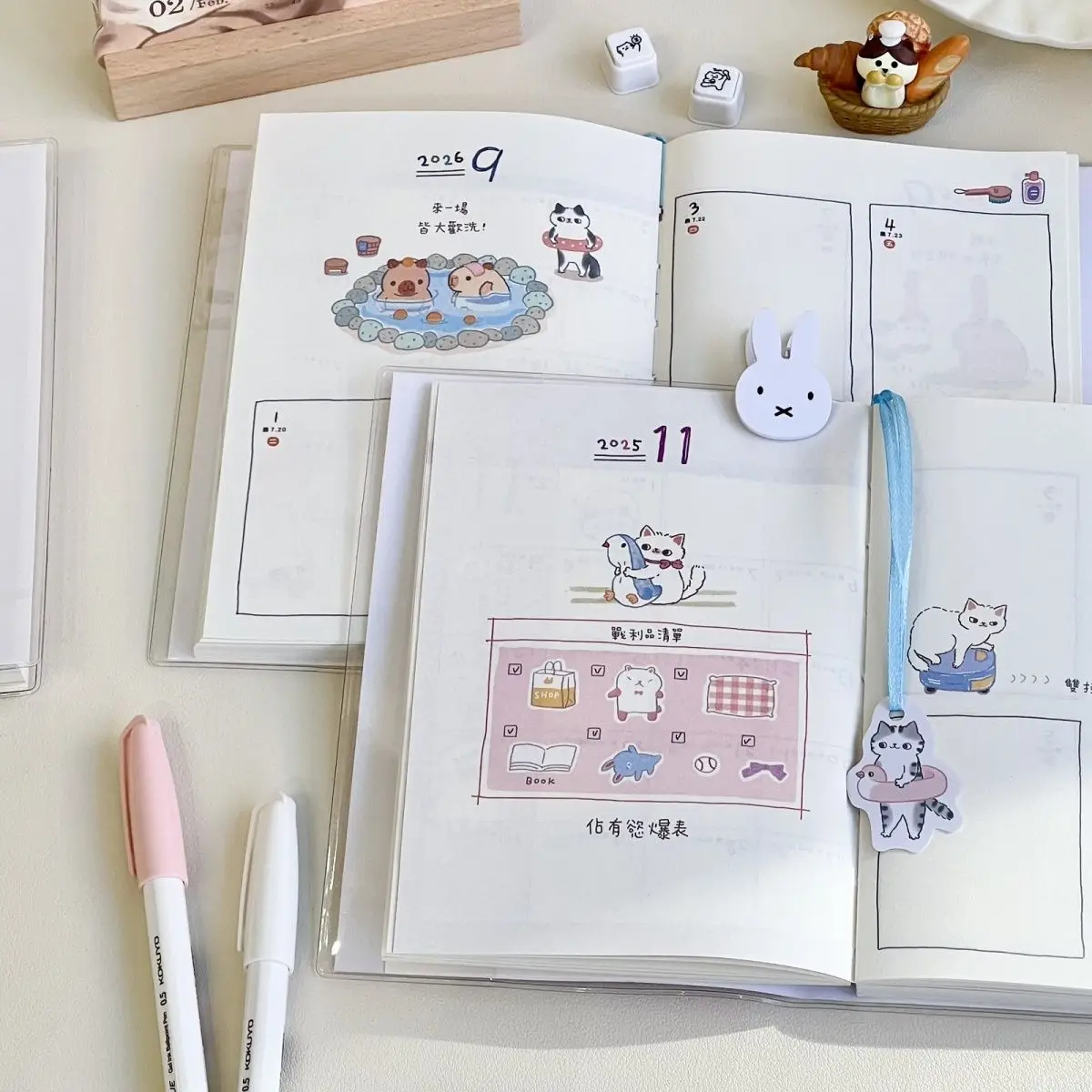 2026 مخطط لطيف الكرتون الجدول الزمني كتاب صفحة ملونة دفتر عالية المظهر طالب خطة أسبوعية وشهرية Ins جدول كتاب