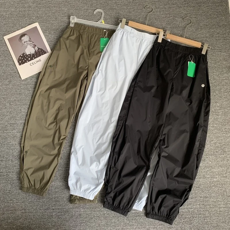 Damskie lekkie spodnie casualowe Qui-Dry, luźny krój, sznurki elastyczne, oddychające spodnie cargo, wysoki stan, detale z nylonu.