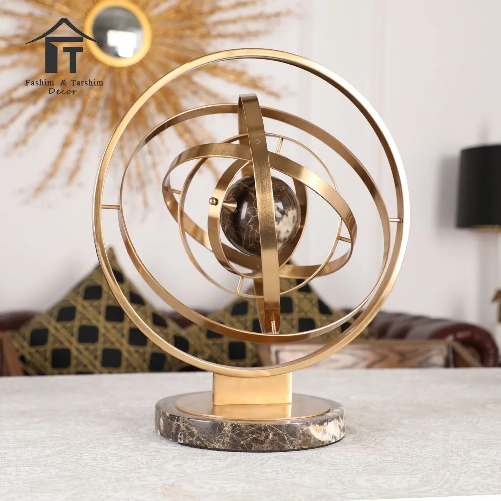 World Globe Metal Sculpture European Gold Creative Arts And Crafts Show Pieces For Home Decoration
