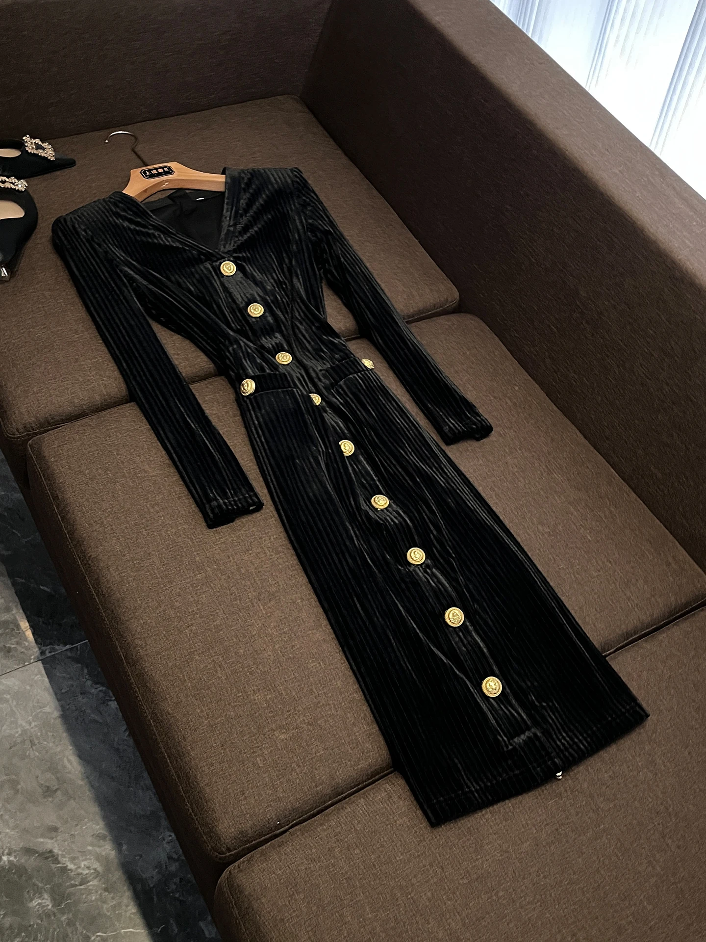 

Slim Fit Velvet Long Sve Dr Zipper Ba Ele Lady Winter Faion 2026 Ci Commute Basic Sle Ladies Dr