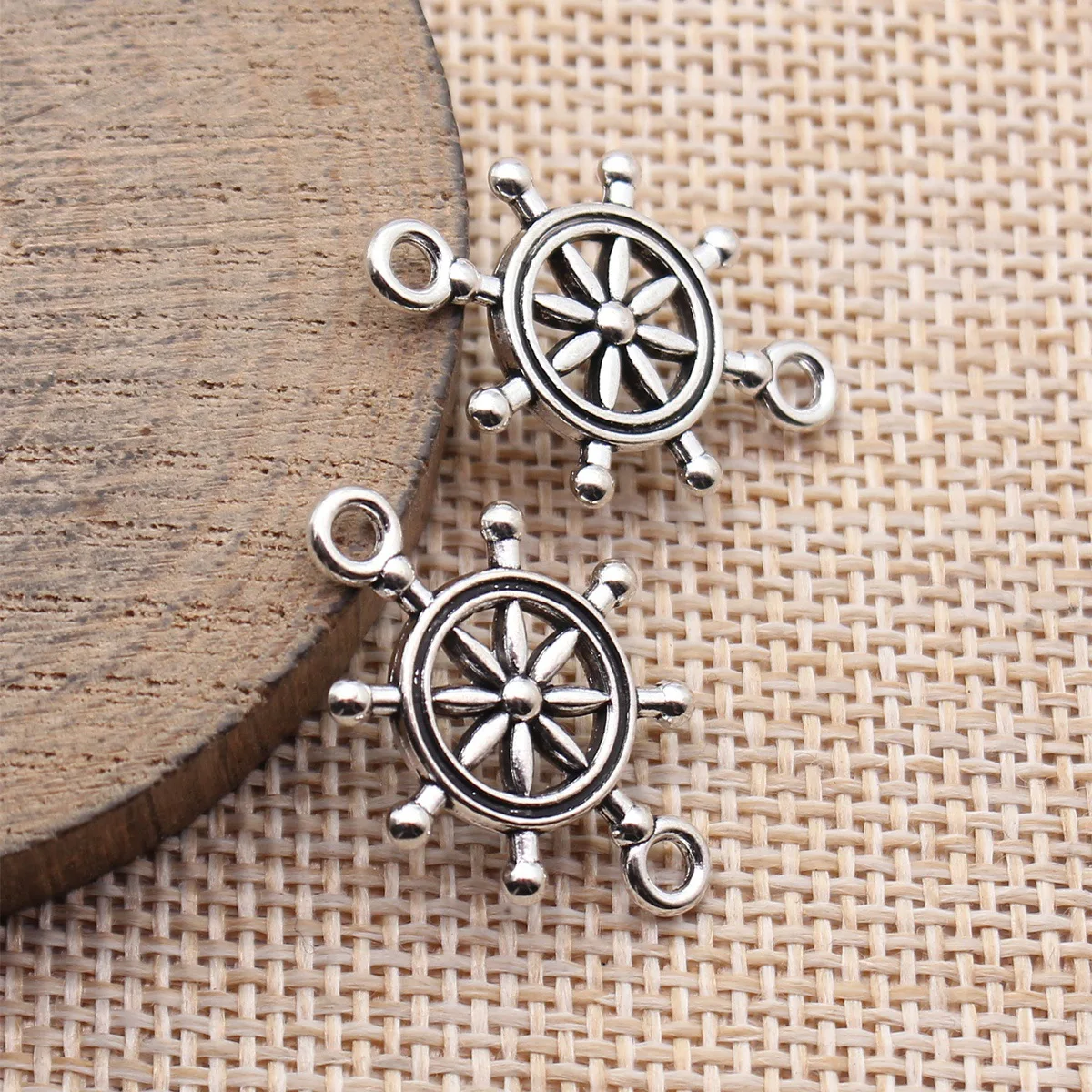 20pcs 26x18mm Antique Silver Color Rudder Connector Jewelry Findings Wholesale