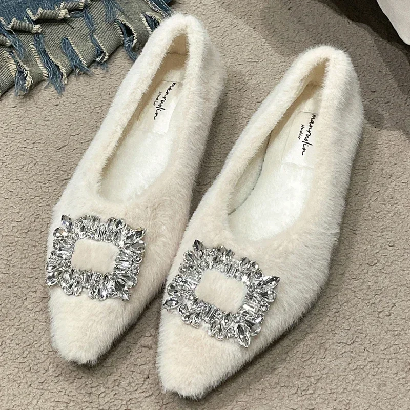 Winter Fur Flats Shoes Woman Luxury Crystal Pointed Toe Slip on Ladies Flat Shoes Female Sexy Boat Shoes Mocasines Designer