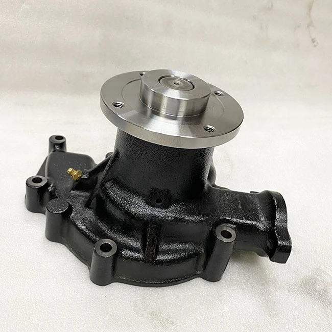 High Quality engine parts FE6 FE6T Engine Water Pump 21010-Z5525 for nissan series l water pump for sale