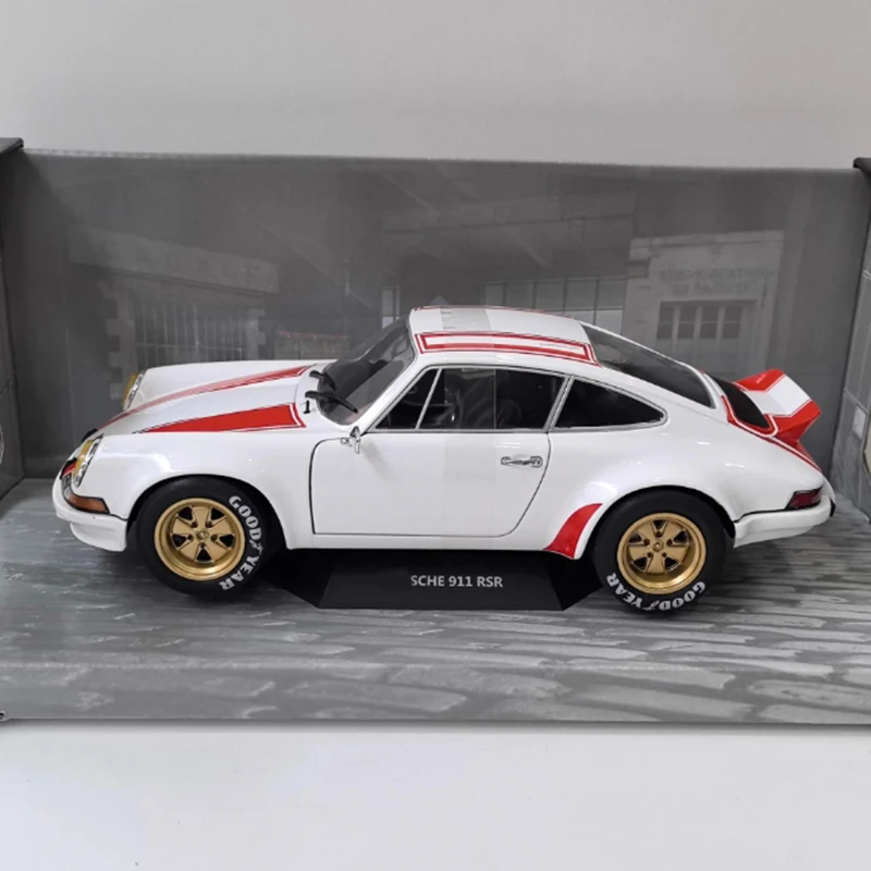 

SOLIDO 1/18 Scale 1303 #9 1975 Alloy Simulation Car Model Static Collection Decorated Holiday Gifts Toys Souvenir Gift