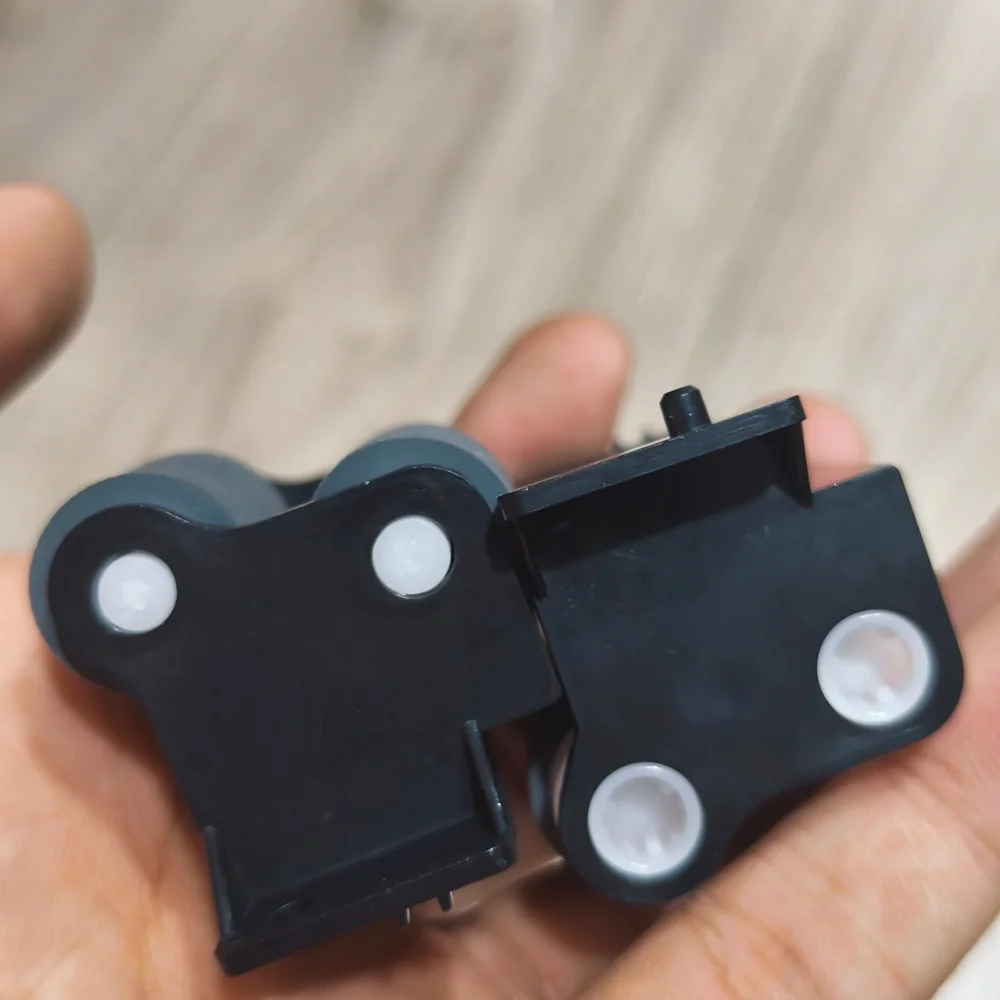 

5X JC93-00673A Ролик подачи захвата для SAMSUNG C1810 C1860 C2620 C2670 C2680 C3010 C3060 CLP415 CLP475 CLP680 CLX4195 CLX6260