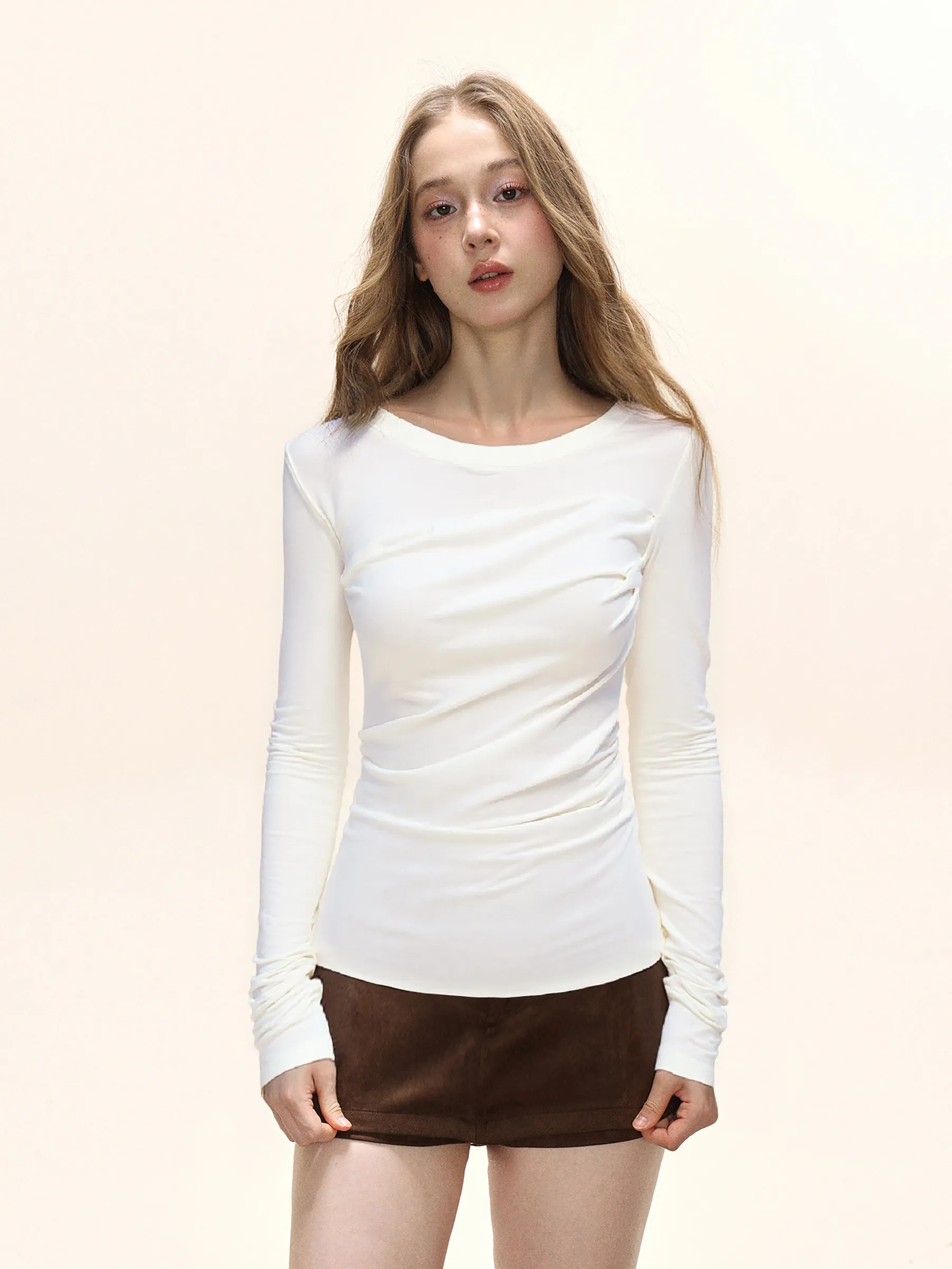 

Повседневная женская футболка с круглым вырезом и плиссировкой, осенняя, в американском стиле, приталенная, тонкая, с длинными рукавами