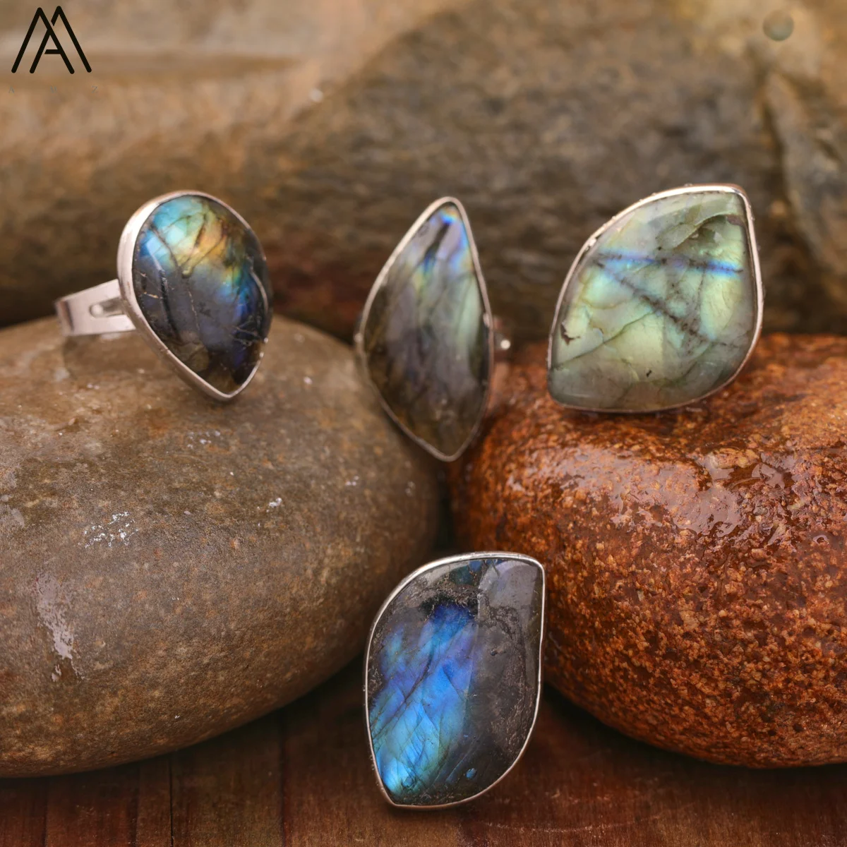 Exquiste Flash Labradorite Waterdrop Open Finger Rings For Women Vintage Bronze Natural Gemstones Adjustable Ring Jewelry Gift