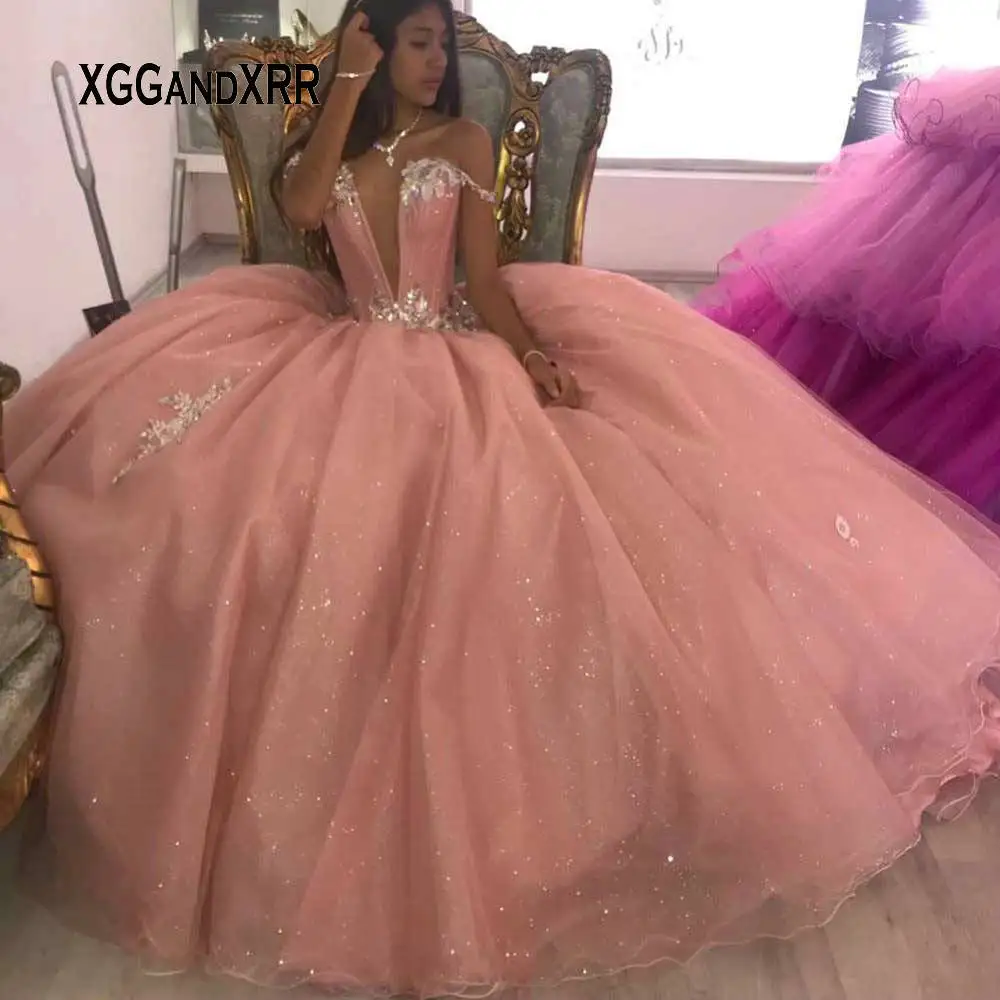 

Прекрасные розовые платья Quinceanera 2025 с v-образным вырезом и бисером Sweet 15 16, официальная пышная юбка, атласное бальное платье для выпускного вечера, дня рождения, гала-вечеринки