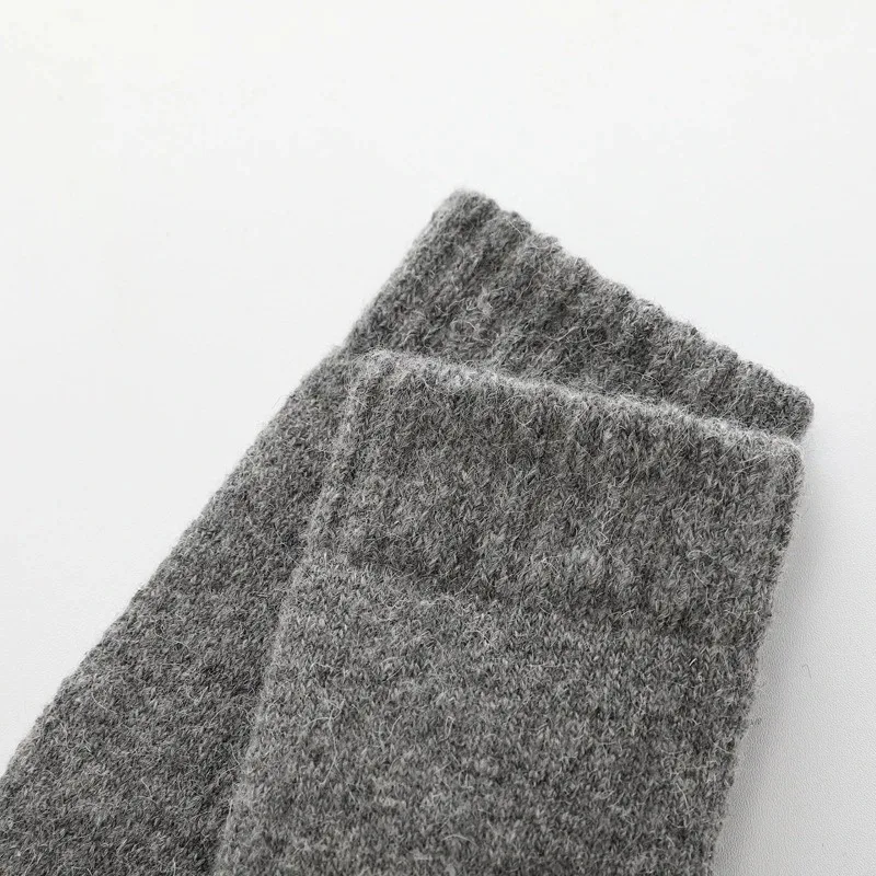 1 Pair Winter Thicken Warm Wool Male Women Socks Men Socks Super Plush Solid Socks Merino Wool Socks Christmas Against Cold Snow