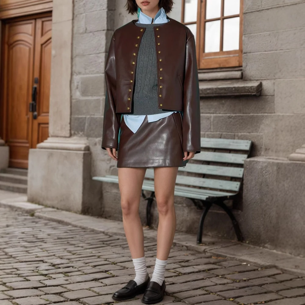 سترة جلدية قصيرة بنية داكنة، أزياء أوروبية أمريكية، زر ذهبي مزخرف، ملابس خارجية نسائية متعددة الاستخدامات
