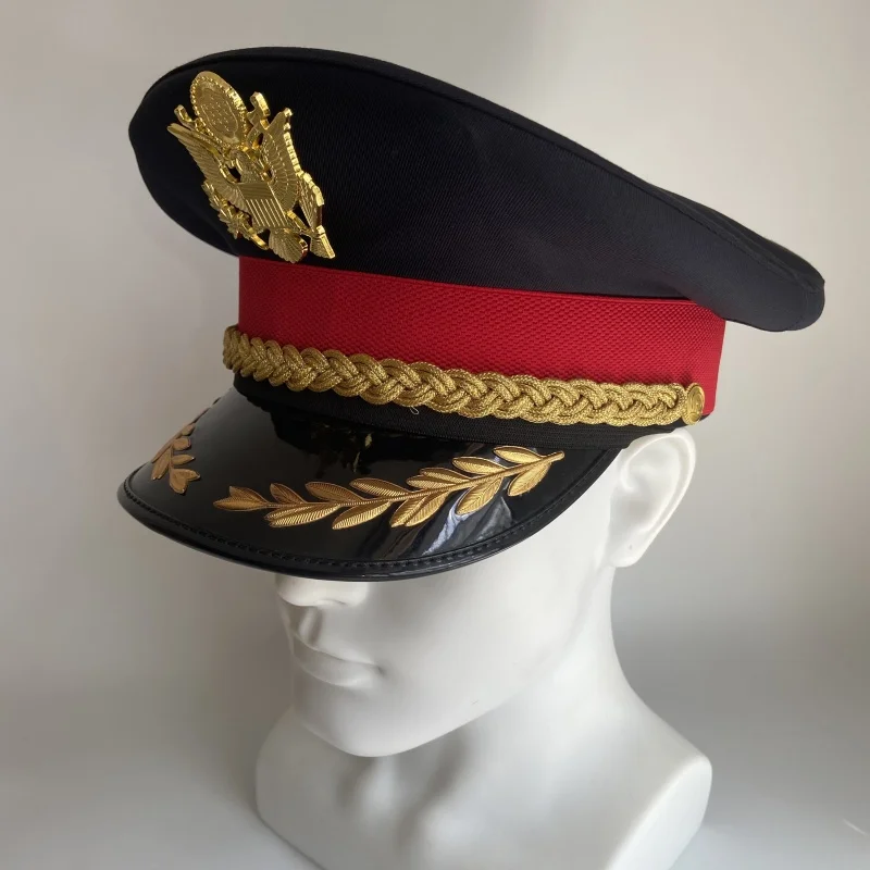 금색 참나무 잎과 빨간 줄이 있는 미국 육군 장교 복장 모자 복제품