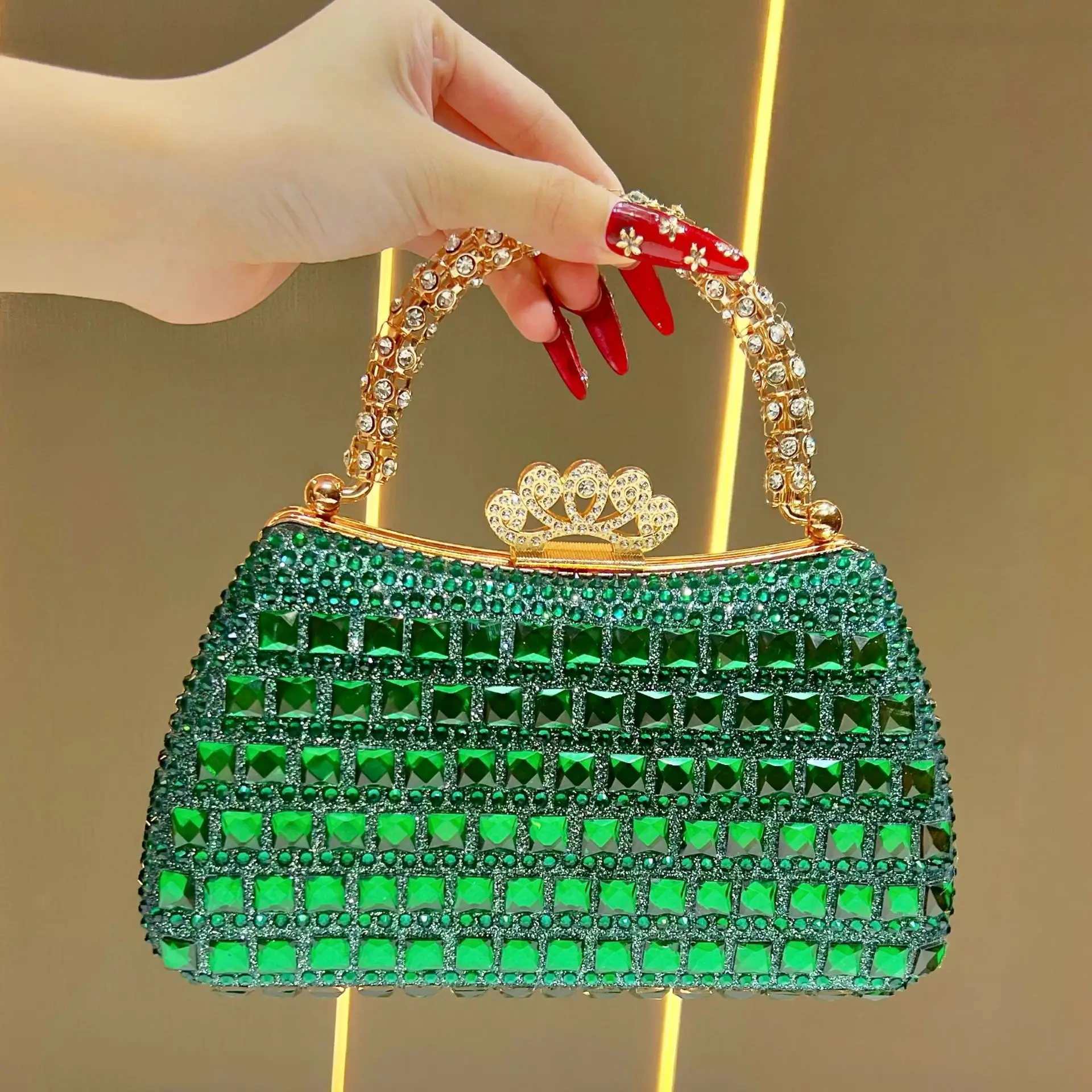 

New diamond-encrusted dinner bag women's clutch bag dress banquet party messenger bag cheongsam handbag