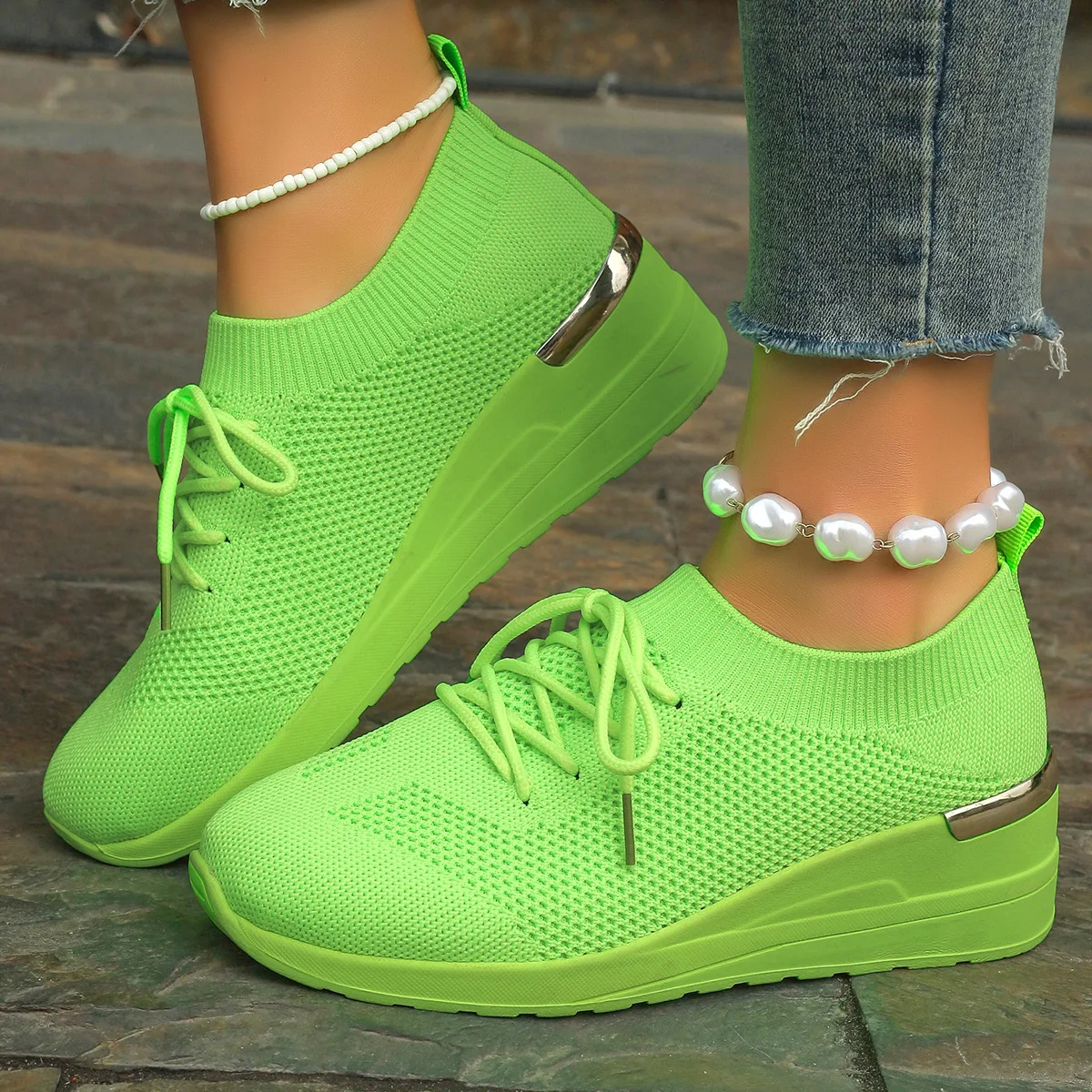 

Женская обувь больших размеров 36–43, осенняя модная женская сетчатая дышащая удобная обувь на танкетке со шнуровкой, повседневная обувь на плоской подошве