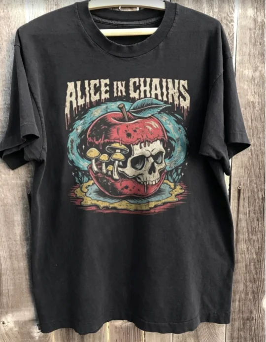 Men's Vintage Rock Graphic T-Shirt Fashionable Versatile High Quality Design Featuring Poison Apple Skull Mushroom 2026