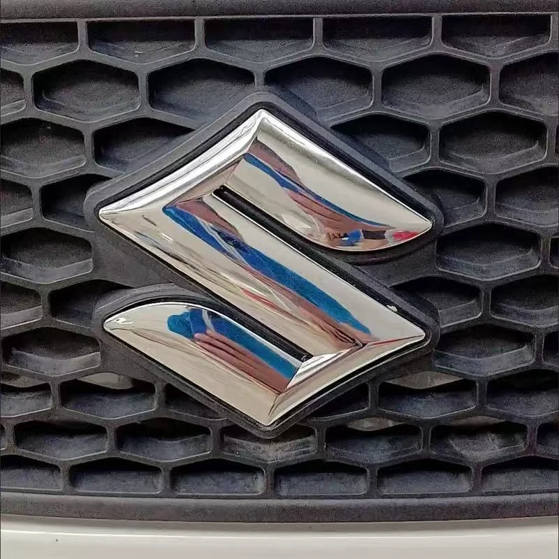 سيارة الجبهة الخلفية شعار السيارات مصبغة شعار ملصق اكسسوارات لسوزوكي جيمي سويفت الساموراي فيتارا SX4 ألتو كايزر Ingnis DZire